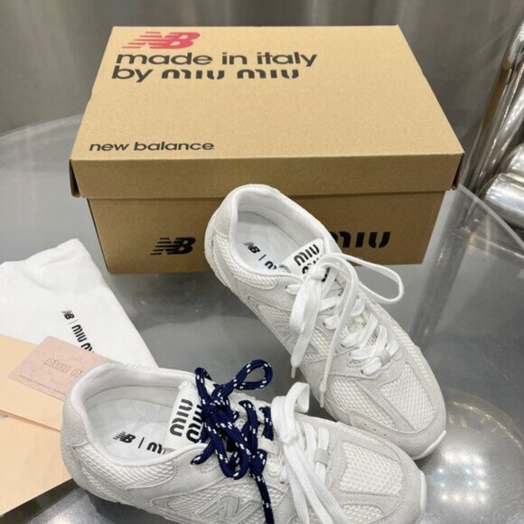 MIU MIU Fashion Women's Casual Shoes - Picture 4 of 9